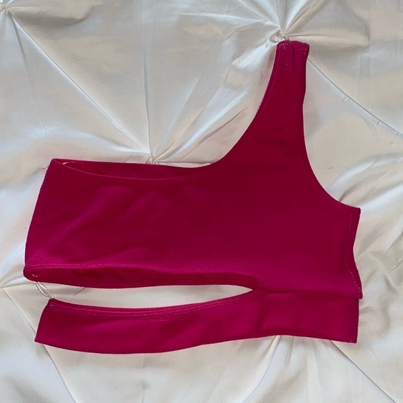 Asymmetrical Cut-Out Bra Top - Picture 2 of 2